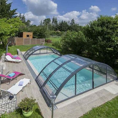 Au Coeur Du Bien Etre, Chambre D'Hotes Avec Piscine Chauffee Et Couverte, Spa, Sauna, Massages Monteaux Luaran gambar