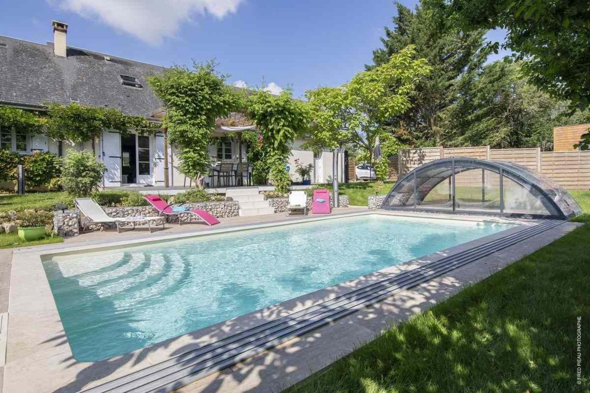 Au Coeur Du Bien Etre, Chambre D'Hotes Avec Piscine Chauffee Et Couverte, Spa, Sauna, Massages Monteaux Luaran gambar