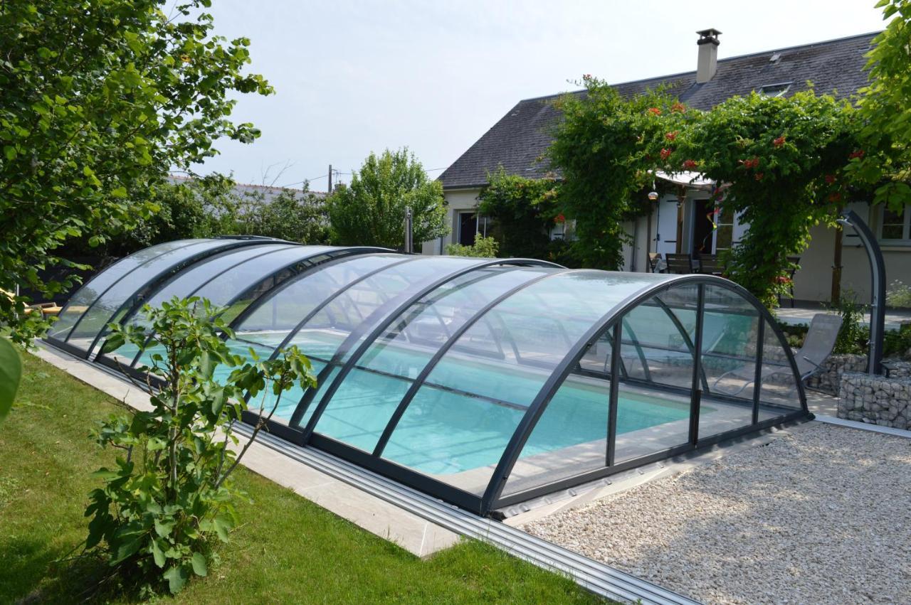 Au Coeur Du Bien Etre, Chambre D'Hotes Avec Piscine Chauffee Et Couverte, Spa, Sauna, Massages Monteaux Luaran gambar